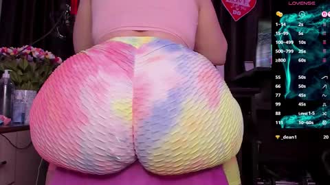 Laura online show from January 10, 4:06 am