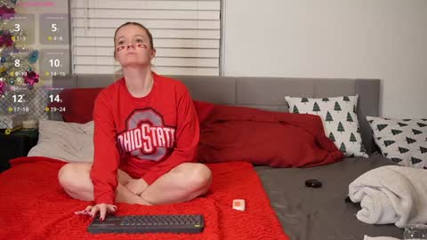 Snapshot of ramichick chatting on December 22, 1:44 am Rami online show from December 22, 1:44 am