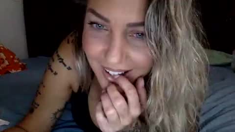 Mamakel online show from October 26, 3:13 am