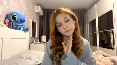 Randa online show from October 8, 7:07 pm