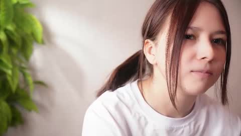 Vilda online show from December 15, 7:31 pm