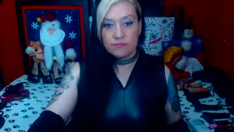 Sonia online show from December 28, 2:01 am