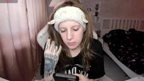 Rapunzel online show from March 1, 1:22 pm