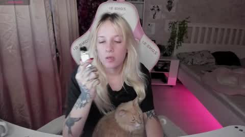 Rapunzel online show from November 15, 1:23 pm