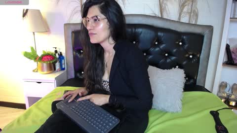 Rapunzell  online show from January 4, 1:42 pm