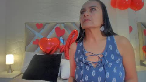 Snapshot of raquel_moore chatting on February 16, 3:59 pm Raquel Moore online show from February 16, 3:59 pm