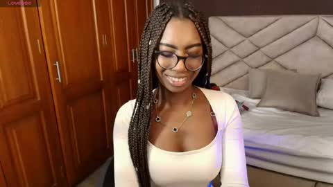 Raquel online show from October 27, 7:19 pm