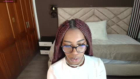 Raquel online show from January 17, 11:27 am