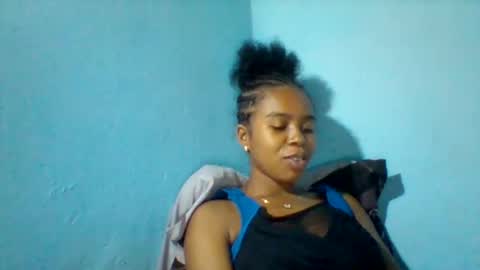 rasoelysca online show from January 14, 6:51 am