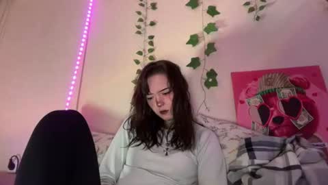 raven_armor online show from June 27, 6:03 pm