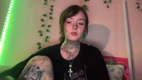 raven_armor online show from June 28, 6:14 pm