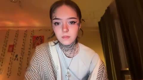 raven_armor online show from July 9, 6:10 pm