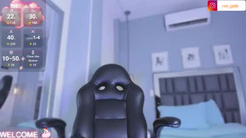 Snapshot of raven_jade_ chatting on October 20, 7:06 pm raven_jade_ online show from October 20, 7:06 pm