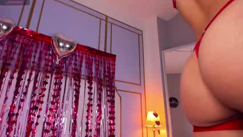 Snapshot of raven_jade_ chatting on February 15, 3:31 am raven_jade_ online show from February 15, 3:31 am
