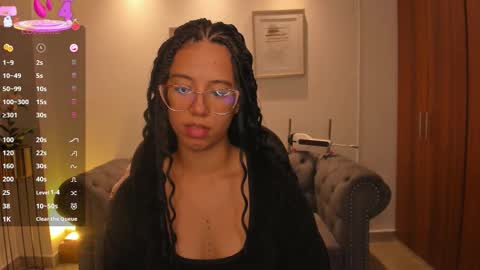 Snapshot of raven_stonee chatting on October 24, 3:57 am Raven online show from October 24, 3:57 am