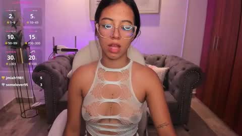 Snapshot of raven_stonee chatting on September 24, 3:16 am Raven online show from September 24, 3:16 am