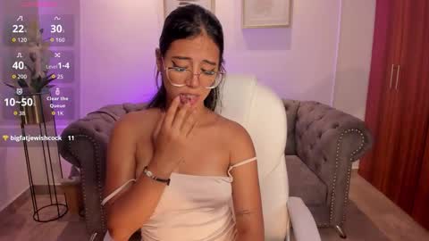 Snapshot of raven_stonee chatting on September 20, 3:16 am Raven online show from September 20, 3:16 am