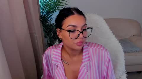 Eva online show from March 8, 9:13 am