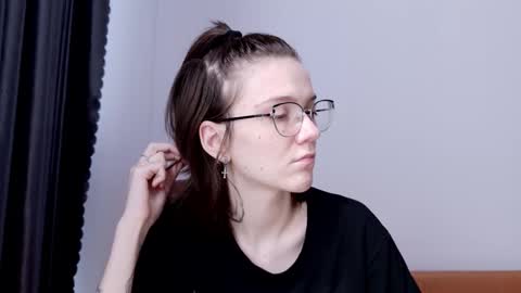 Ray-Ray online show from March 26, 2:58 am