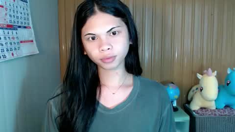 kimberly cindy  online show from June 8, 2:01 am
