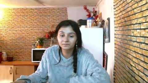 real_coupl3 online show from February 16, 11:43 am