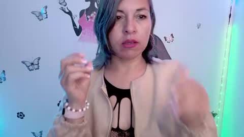 Rebbeca online show from June 2, 1:12 pm