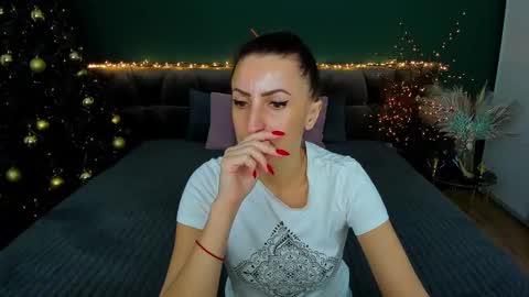 rebecca_diamonds online show from January 12, 6:06 am