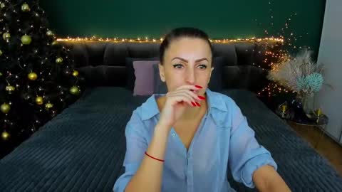 rebecca_diamonds online show from December 28, 6:49 am
