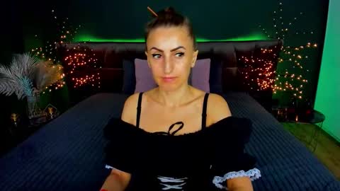 rebecca_diamonds online show from September 23, 6:22 am