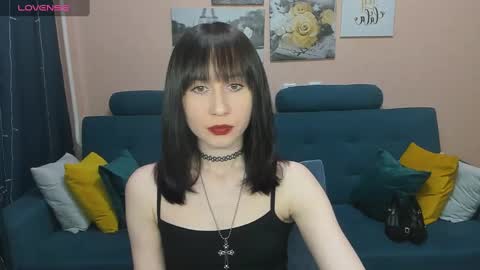 RebeccaWind online show from March 10, 12:49 pm