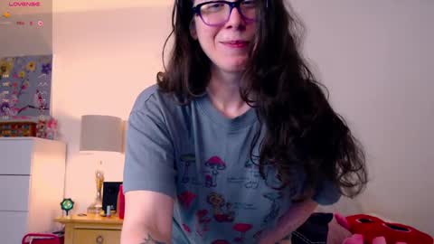 Snapshot of rebekahrayne_ chatting on December 12, 4:15 am Beks online show from December 12, 4:15 am