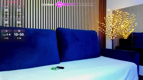 Snapshot of rebeldools chatting on September 22, 4:55 am Your favorite couple online show from September 22, 4:55 am