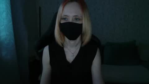 Snapshot of rebesaolset chatting on February 19, 2:44 pm RebesaOlset online show from February 19, 2:44 pm
