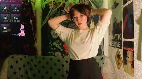 Lara online show from November 28, 9:51 pm