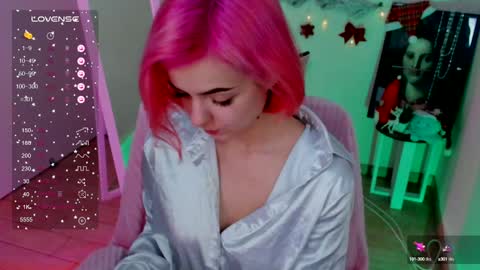 Bestie online show from January 1, 1:37 pm