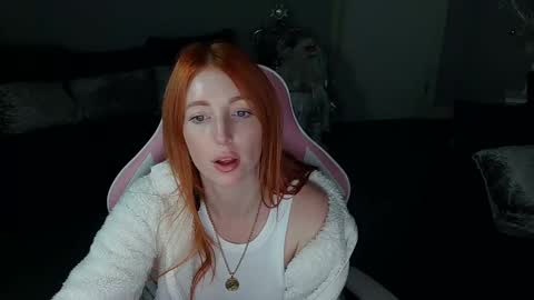 Red -  online show from December 12, 2:33 pm