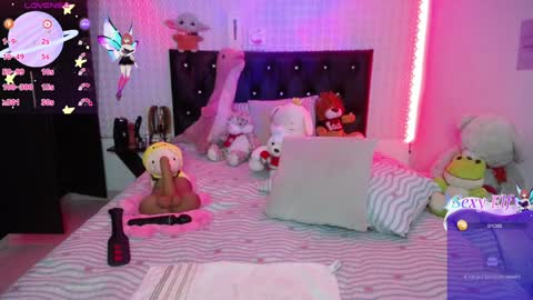 Snapshot of red_girlofficial chatting on February 9, 4:25 am Taliana online show from February 9, 4:25 am