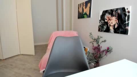 Snapshot of red_mok chatting on October 21, 3:43 am Neta online show from October 21, 3:43 am