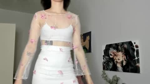 Snapshot of red_mok chatting on October 15, 12:57 am Neta online show from October 15, 12:57 am