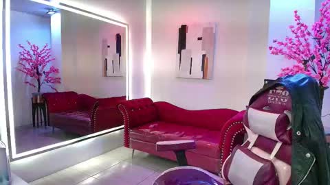 Res Moon online show from October 24, 8:05 pm