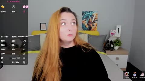 Lessy Fox online show from October 5, 5:29 pm