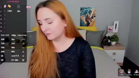 Lessy Fox online show from October 3, 7:08 pm