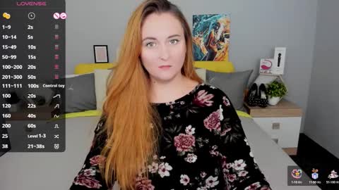 Lessy Fox online show from October 10, 6:57 pm