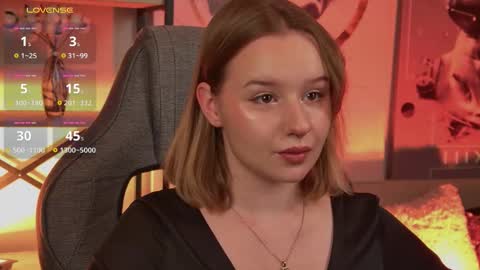 QUEEN OF EVIL online show from October 25, 2:52 am