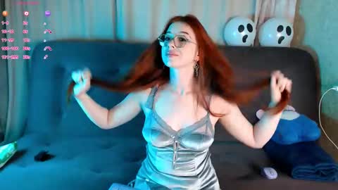 red_schweppes online show from November 2, 4:10 pm