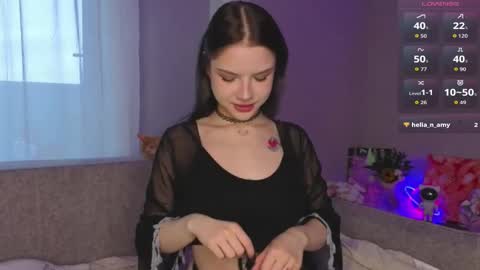 Snapshot of redbullvibe chatting on October 25, 4:09 am Mia online show from October 25, 4:09 am