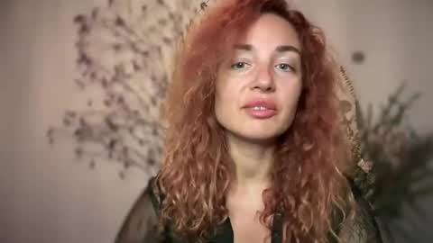 Snapshot of reddgirll chatting on September 18, 6:50 pm reddgirll online show from September 18, 6:50 pm