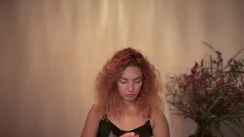 Snapshot of reddgirll chatting on October 4, 9:08 pm reddgirll online show from October 4, 9:08 pm