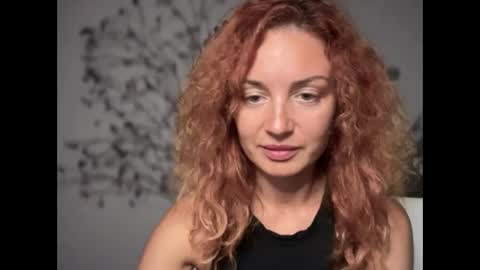 Snapshot of reddgirll chatting on September 24, 7:46 pm reddgirll online show from September 24, 7:46 pm