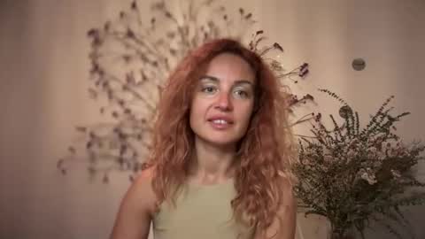 Snapshot of reddgirll chatting on September 26, 8:06 pm reddgirll online show from September 26, 8:06 pm